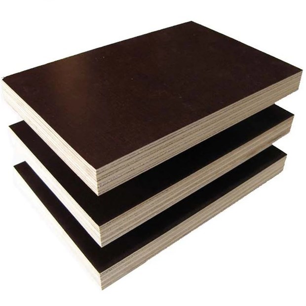 Фанера ламинированная для опалубки гладкая 18x1220х2440 мм сорт 1/1 берёза М6108