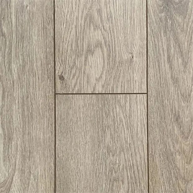 Ламинат EUROHOME 33кл MAJESTIC Дуб Абсолют классический U608 1285*192*8мм ФАСКА (2,22м2 9шт/уп) С9563