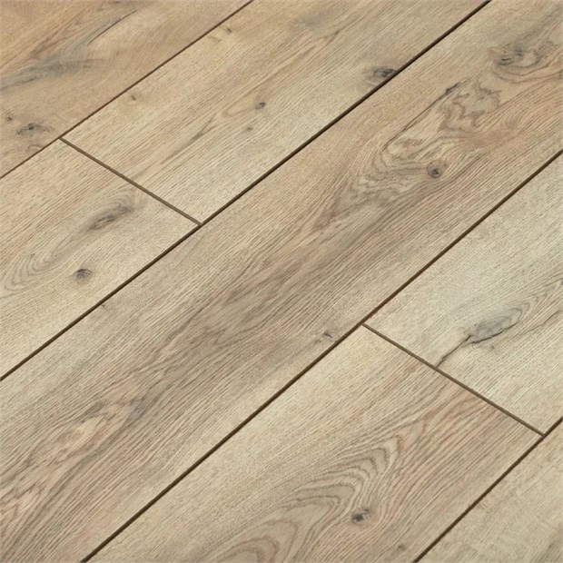 Ламинат BETTA 32кл Rome Bari 5003 1380*195*8мм ФАСКА (2,153м2 8шт/уп) С9624